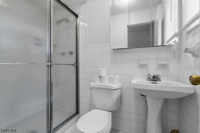 FULL BATH - GROUND LEVEL
