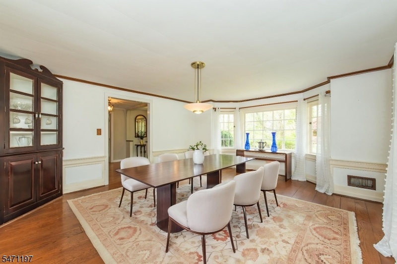 Dining Room virtually staged