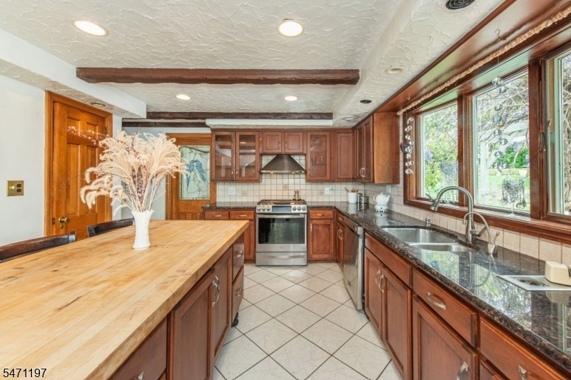 Kitchen angle three
