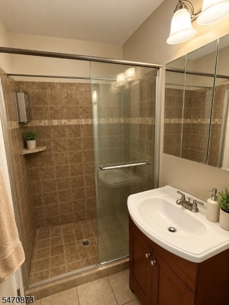 First floor tiled shower
