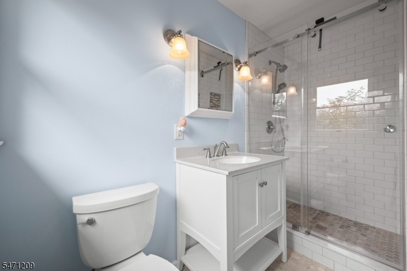 Full Bath