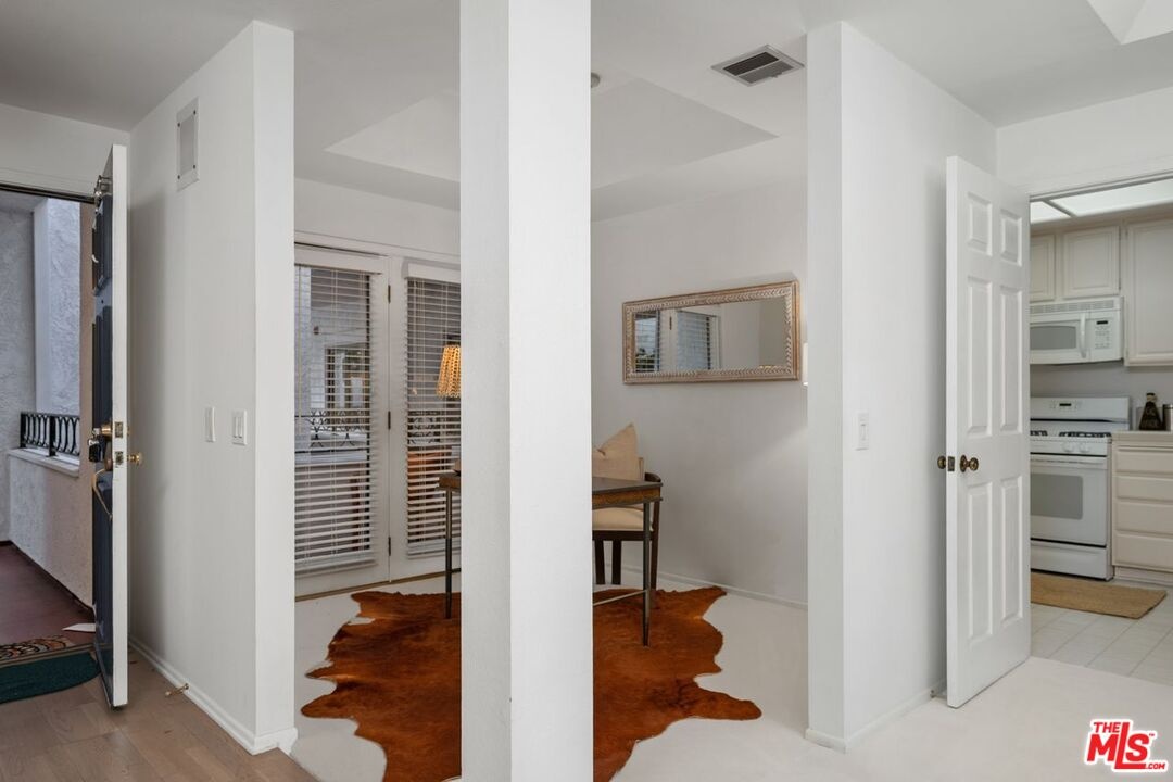 Home office, den, playroom