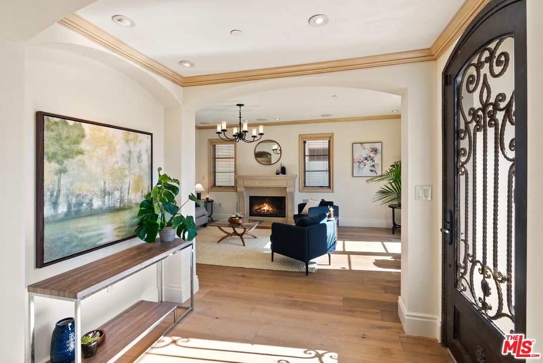 Inviting entry