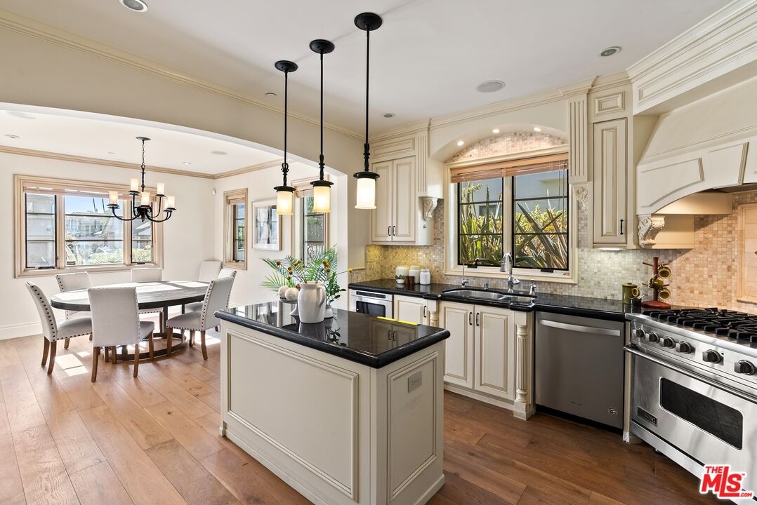 Gorgeous Kitchen