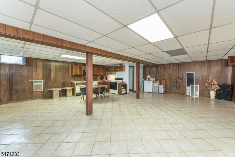 BASEMENT FINISHED SPACE