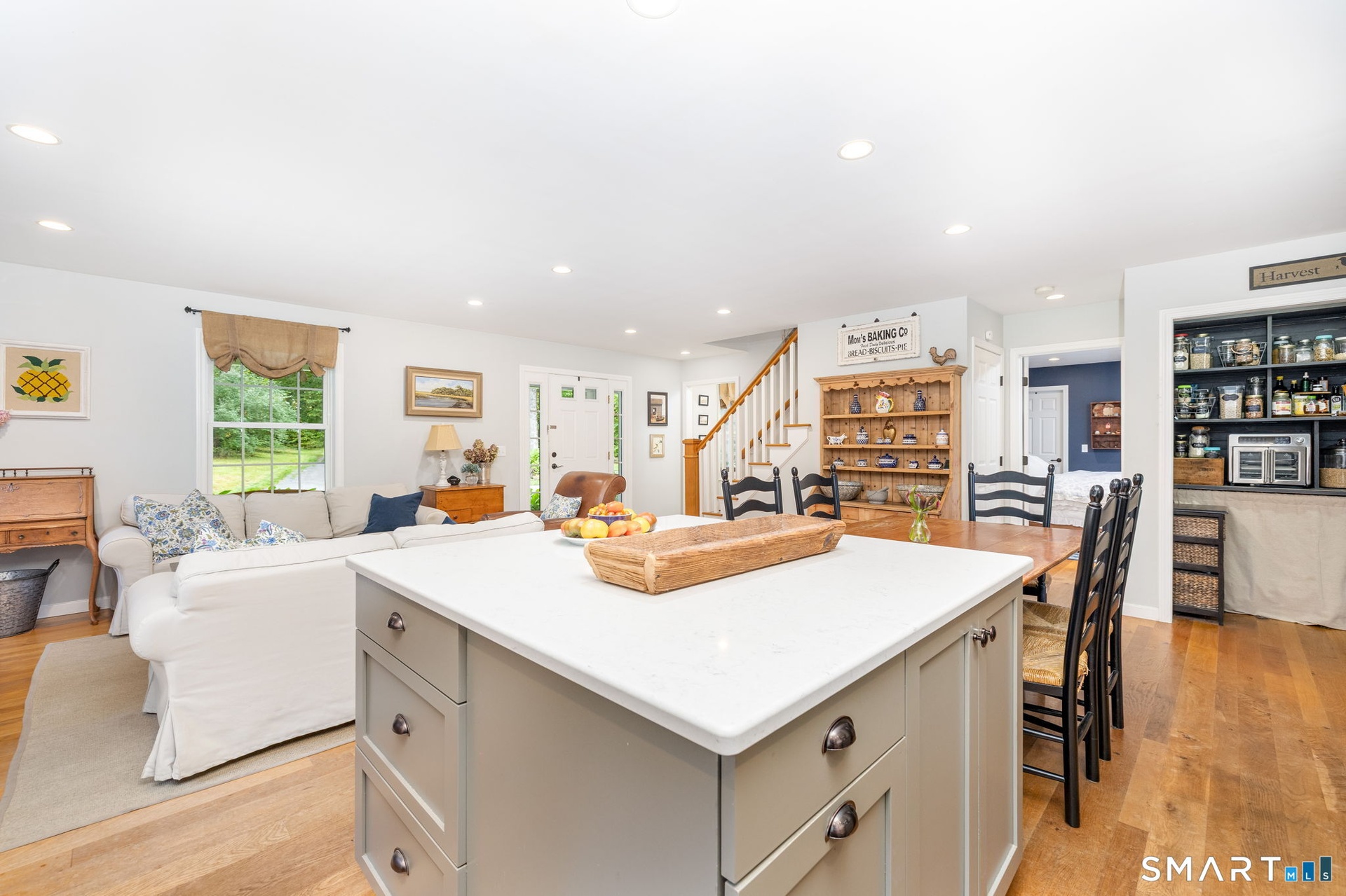 Island Kitchen