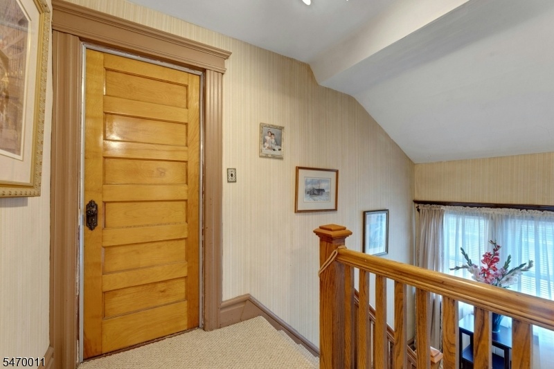 Unit 2 - Upper Level Attic Ent