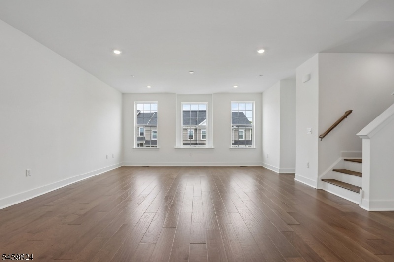 Living Rm