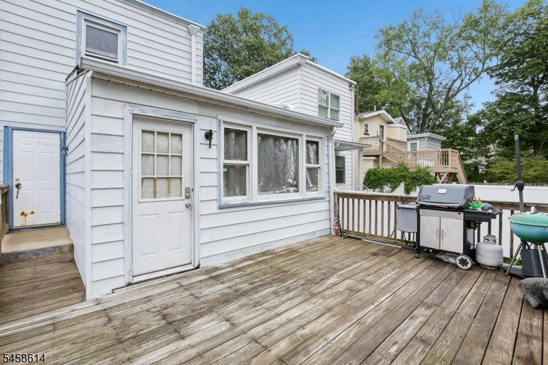 Spacious Deck