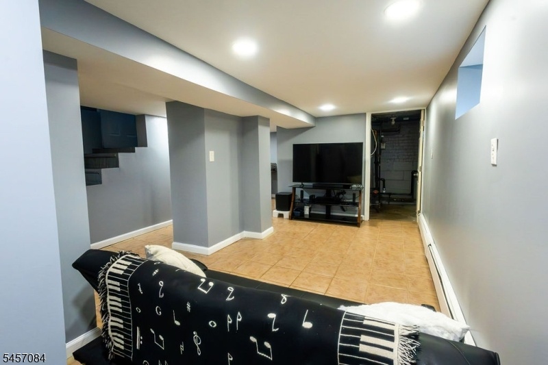 family room 2
