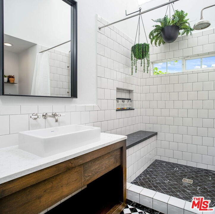 Primary spa-like bath