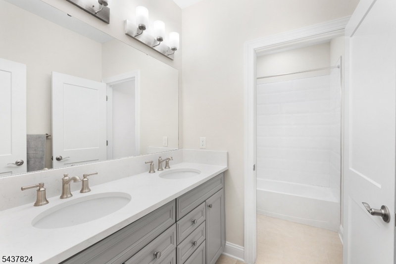 2nd floor full bath