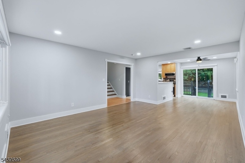 Main level LR / DR