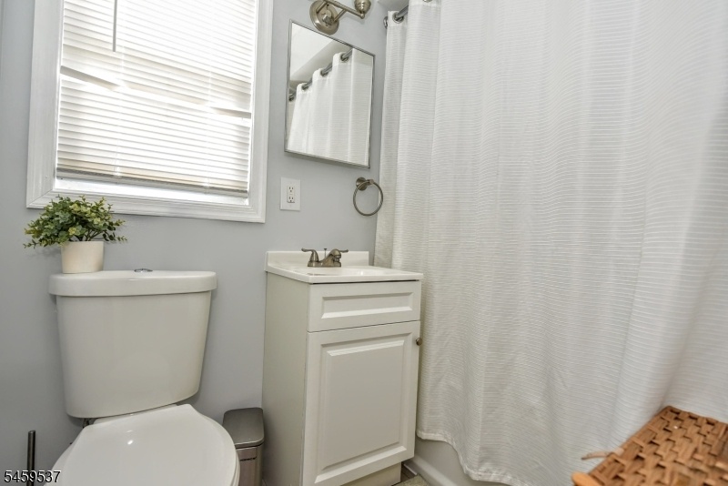 Second Floor Full Bath
