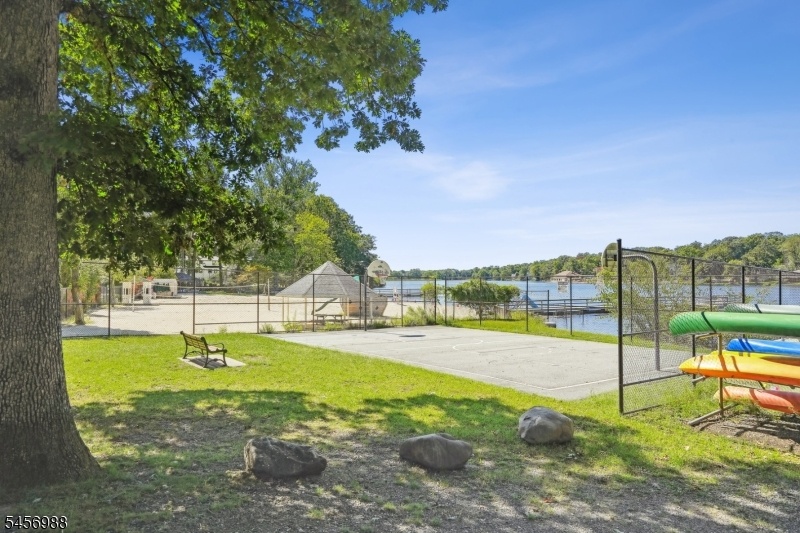 East Beach Basketball Courts