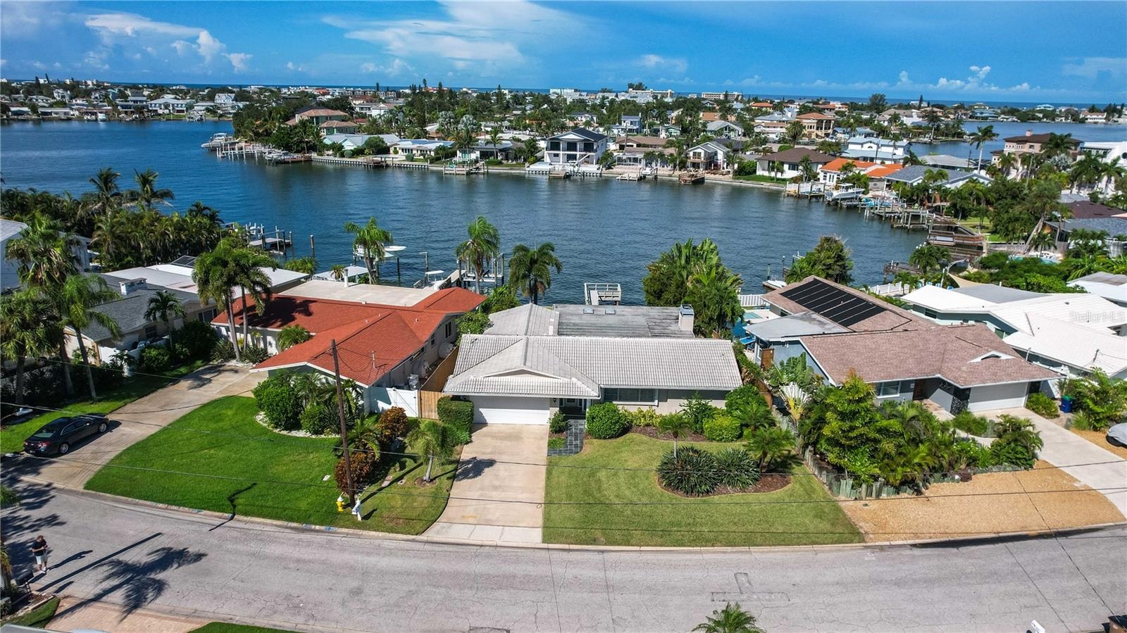 Welcome to 513 Harbor Drive N. Indian Rocks Beach
