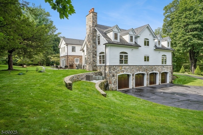 Four Car Garage