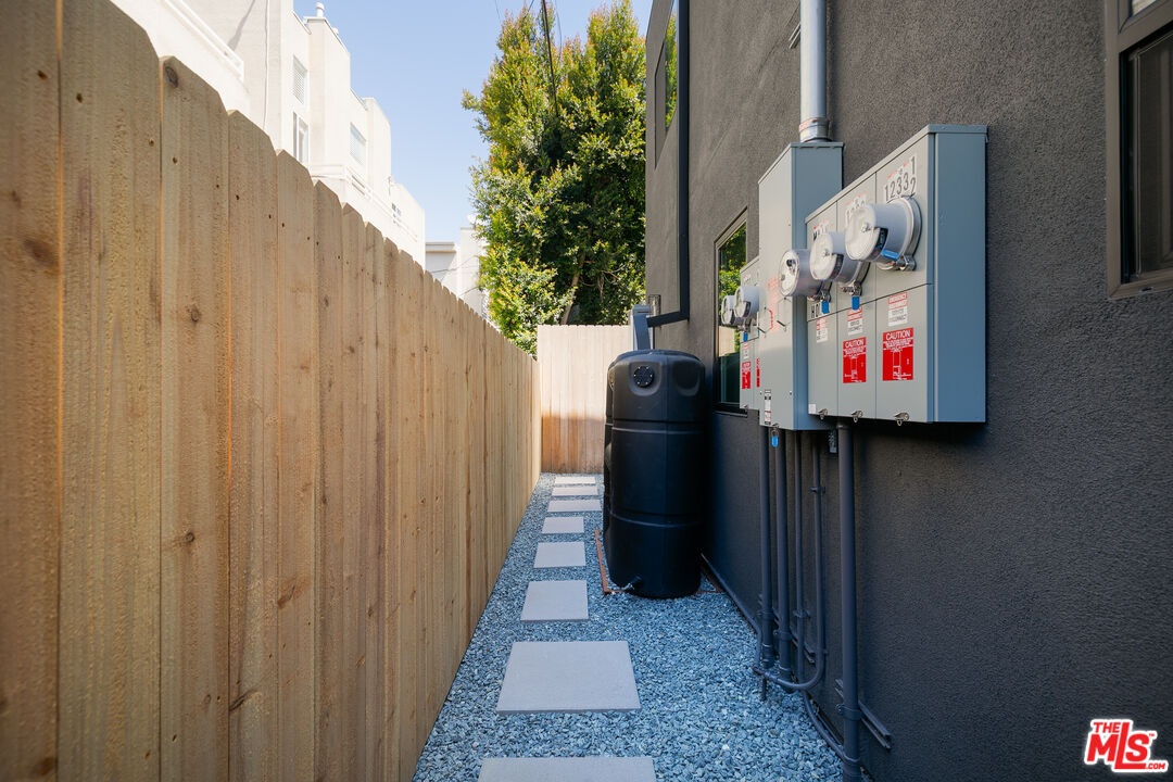 Private outdoor space for unit