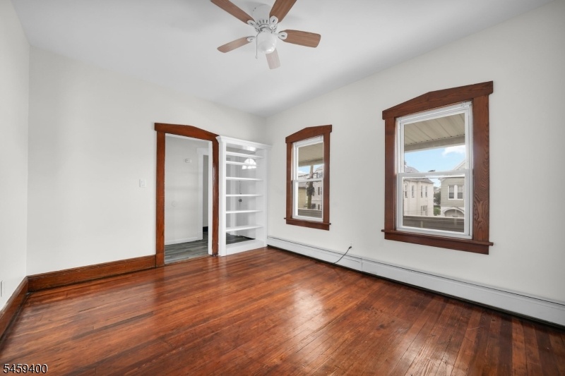 2nd Unit living rm