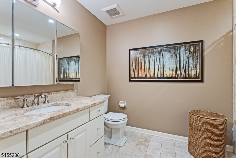 Upstairs Bathroom