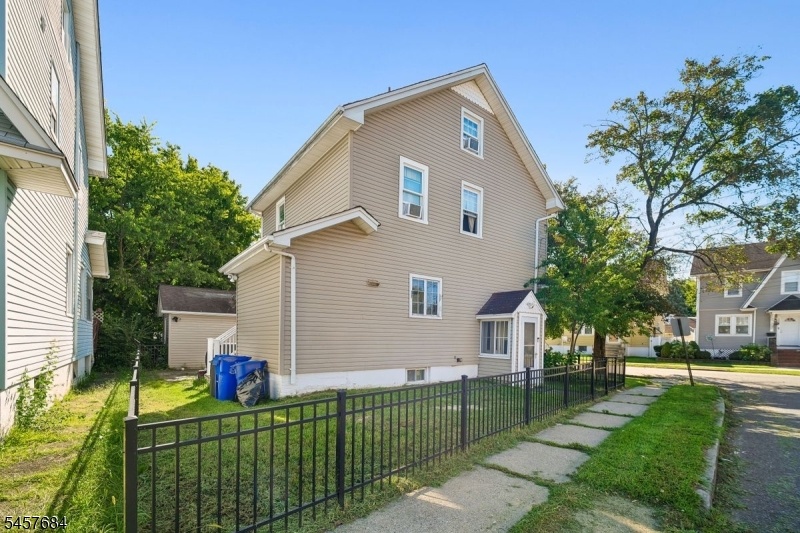 Back House