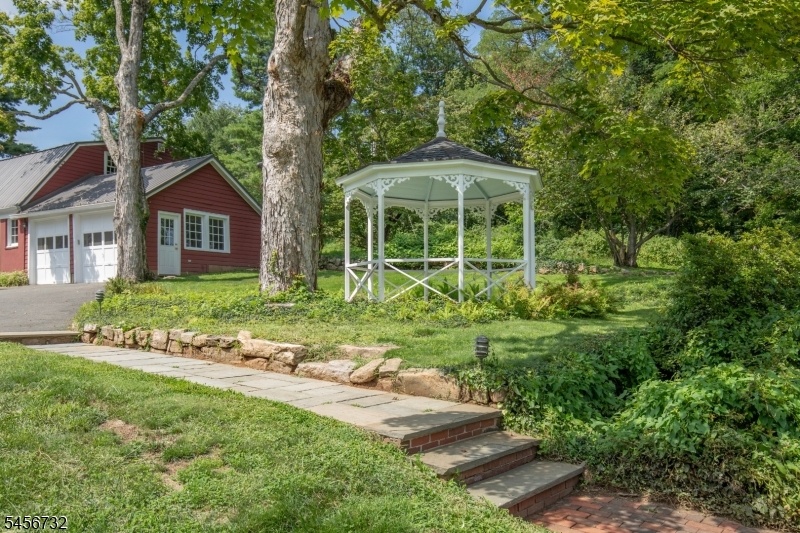 Gazebo & Garage