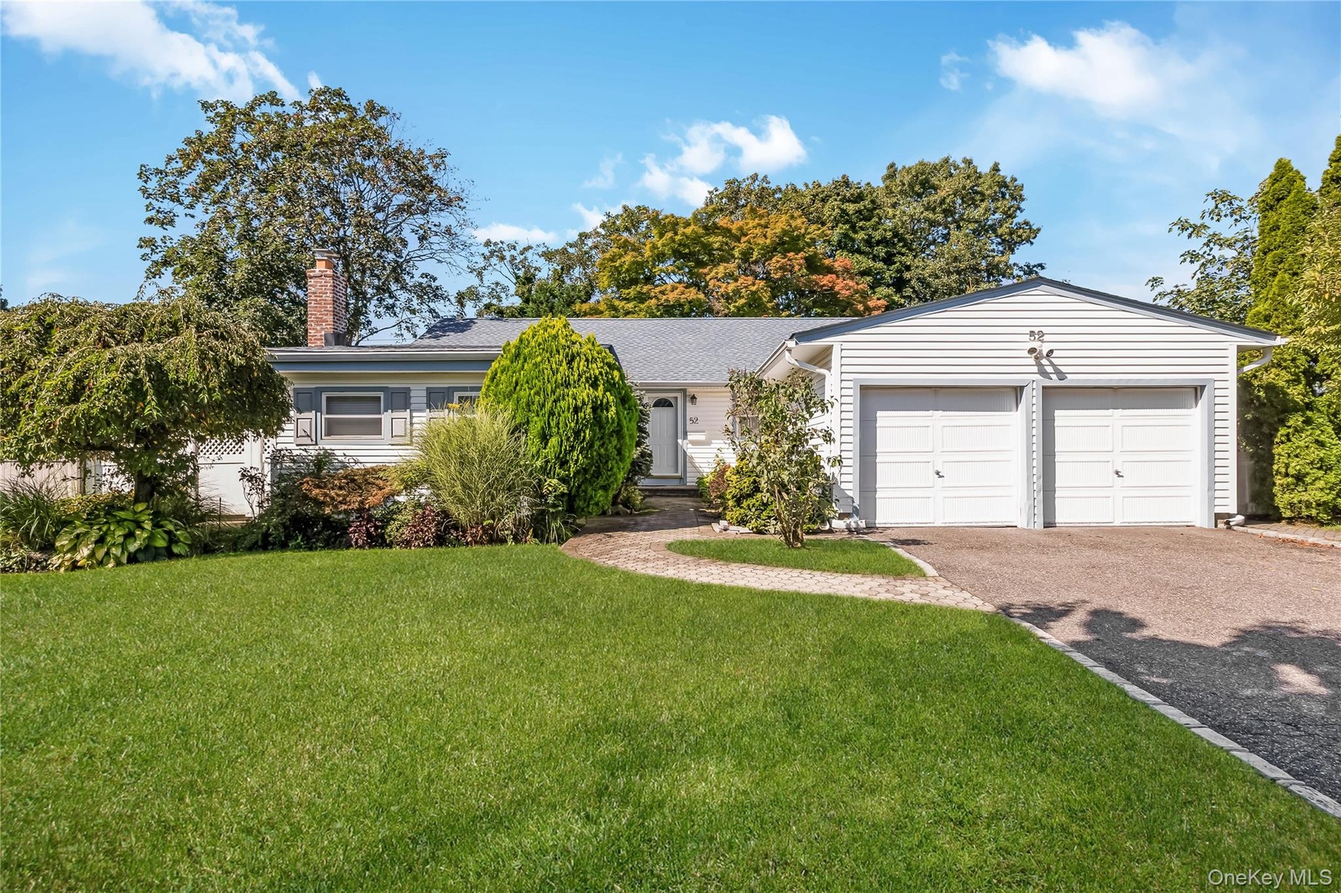 Welcome Home to this Just Right expanded Ranch in the desirable Seton Hills section of Old Bethpage. Grass virtually enhanced