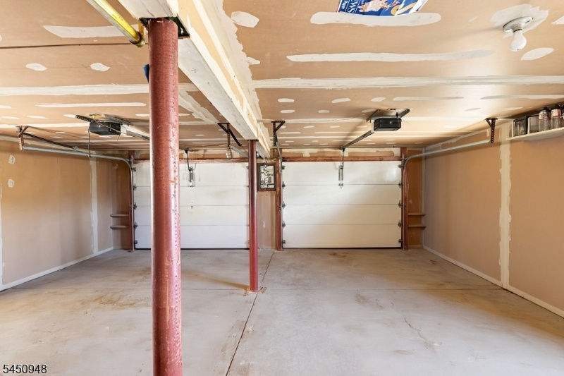 2 Car Garage