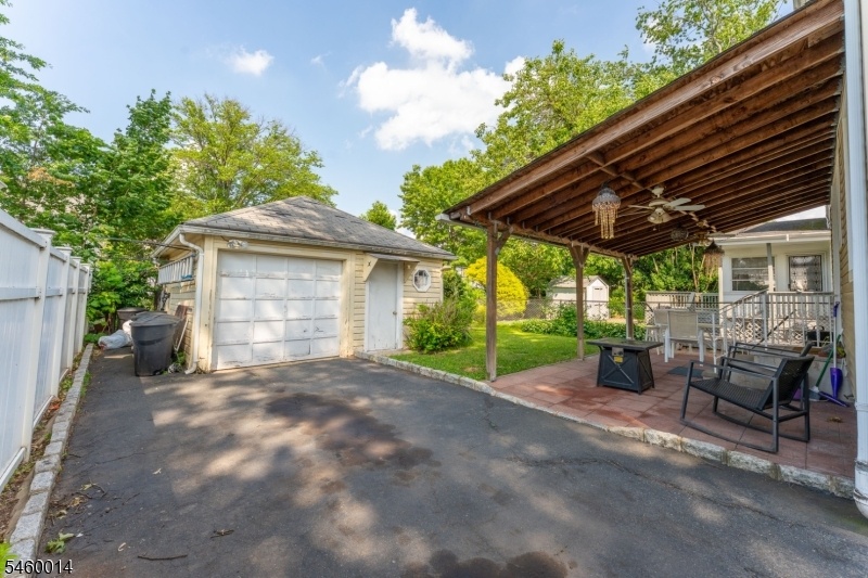 garage
