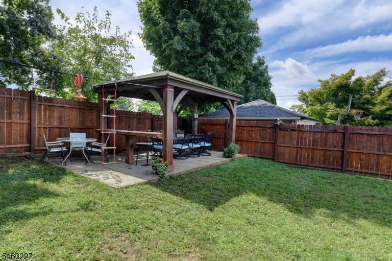 GAZEBO