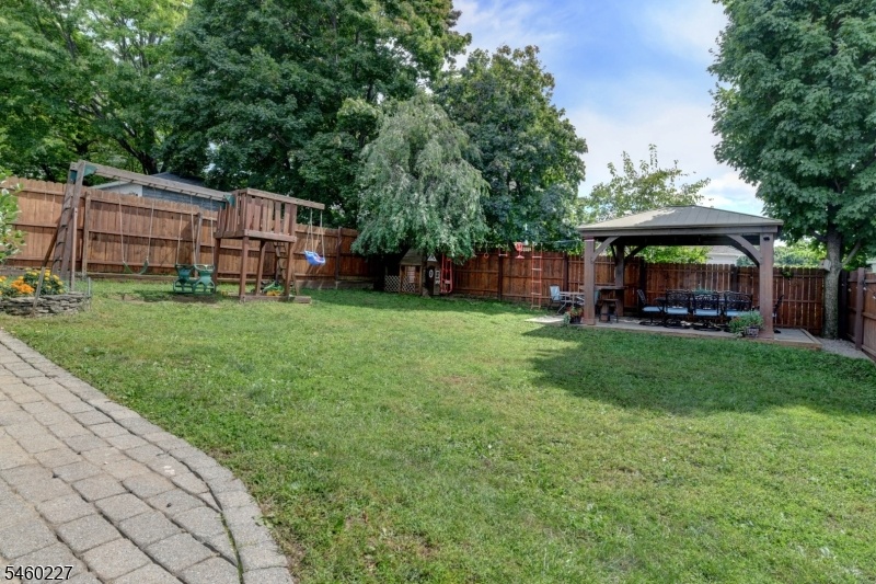 YARD 2