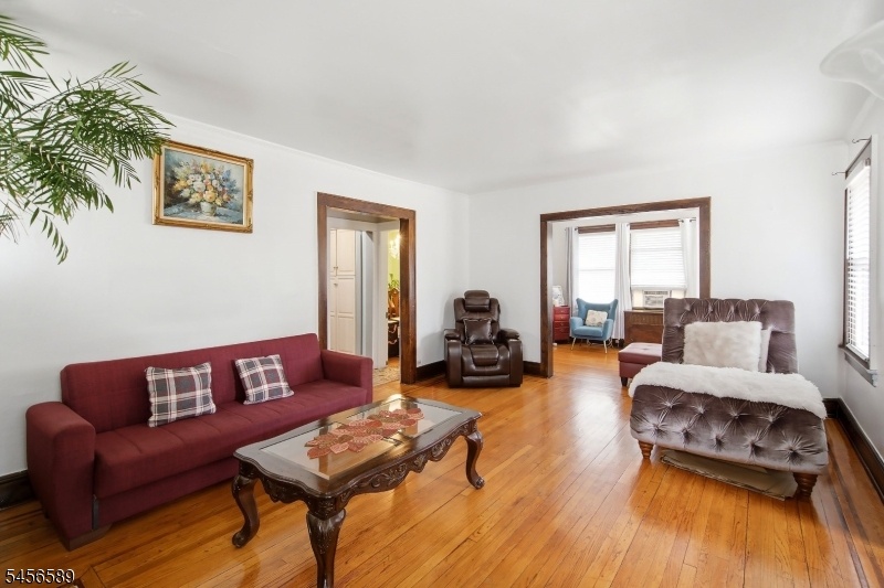 Living room to Sitting