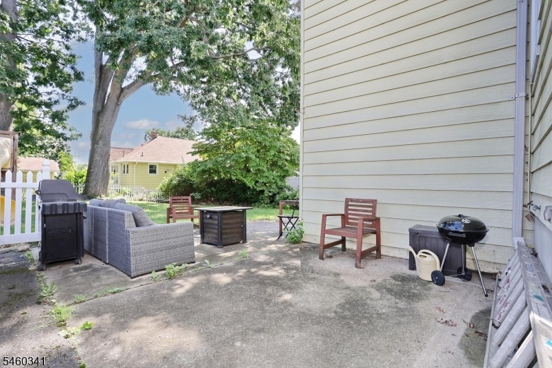 PATIO BACKYARD