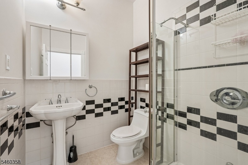 Bathroom 2nd Floor
