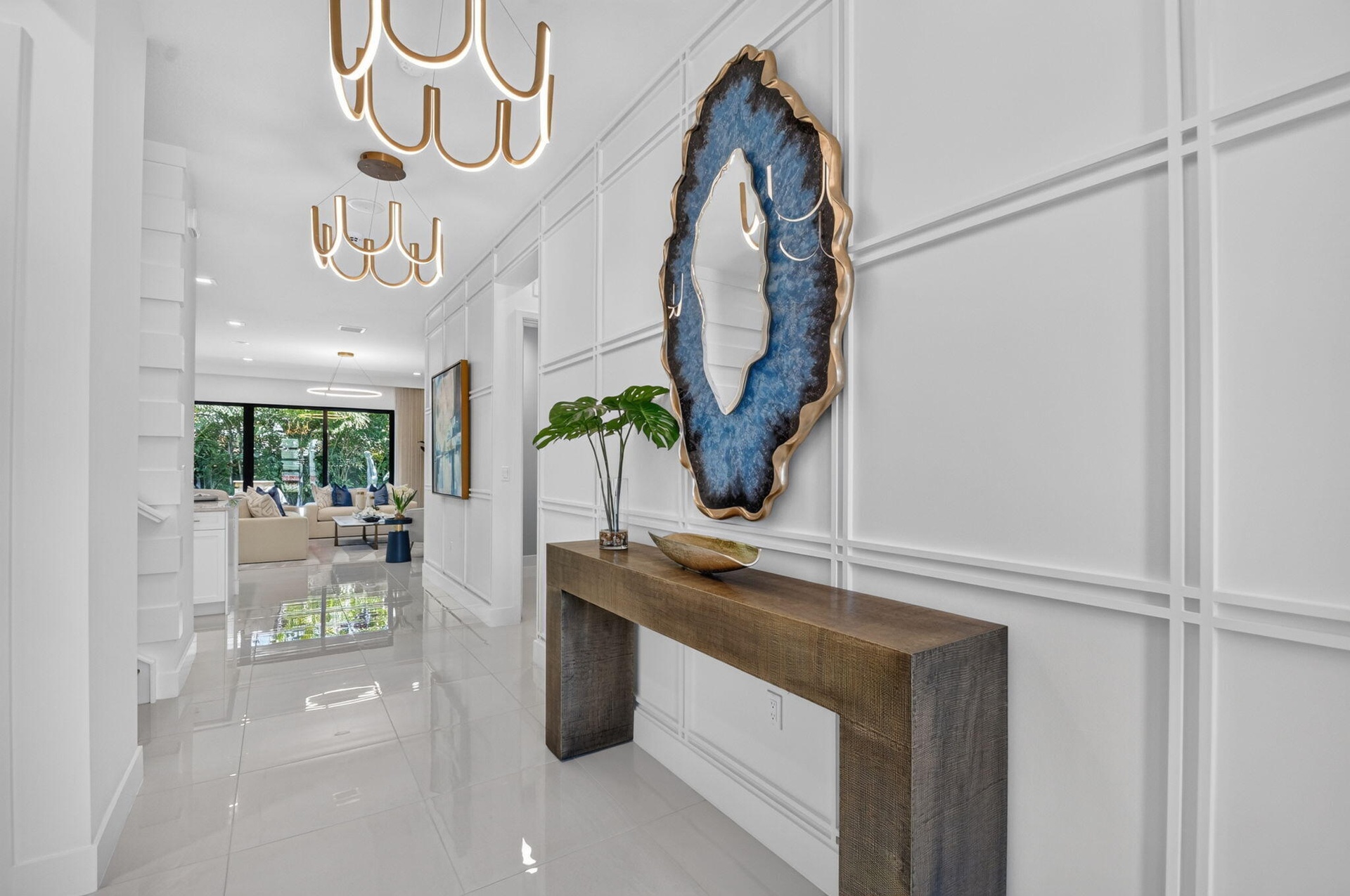Photos shown are of the builder's model home and are for illustrative purposes only. Actual home, finishes, features, colors, and selections may vary.