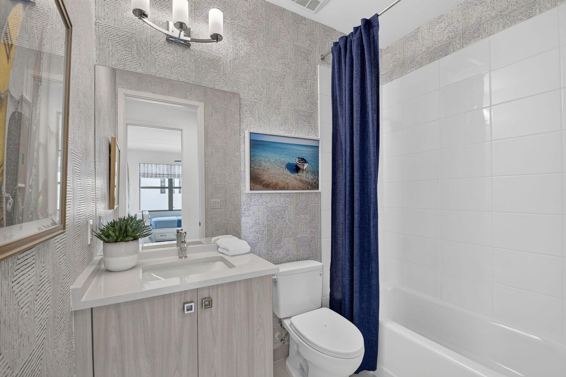 Photos shown are of the builder's model home and are for illustrative purposes only. Actual home, finishes, features, colors, and selections may vary.
