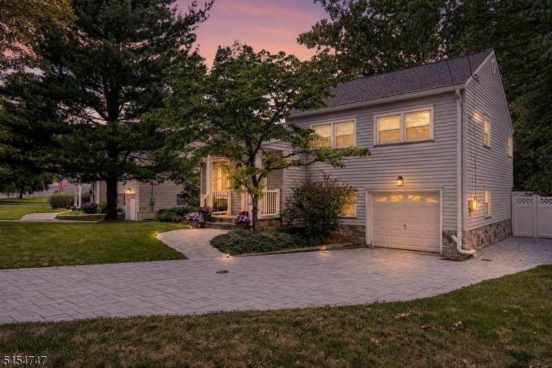 Stunning curb appeal!