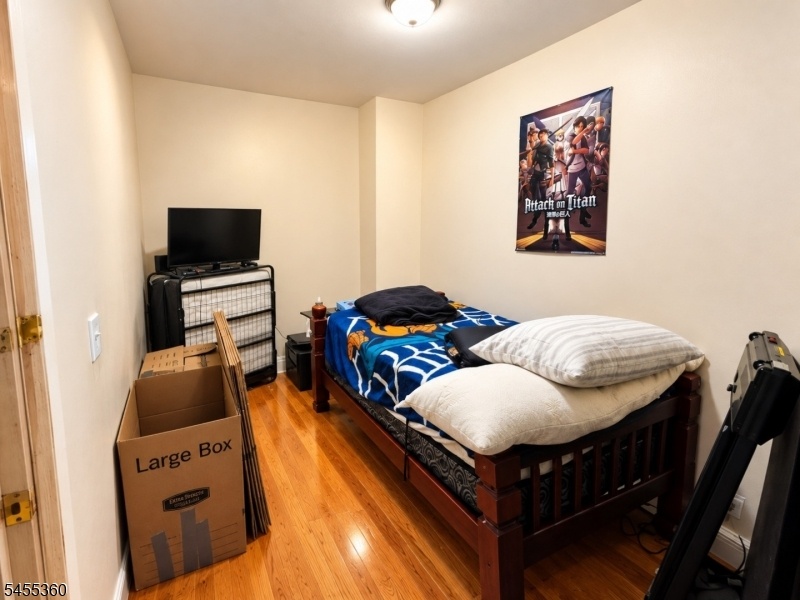 2nd floor bed