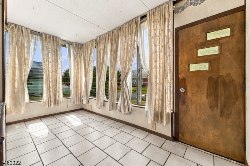 Foyer entry
