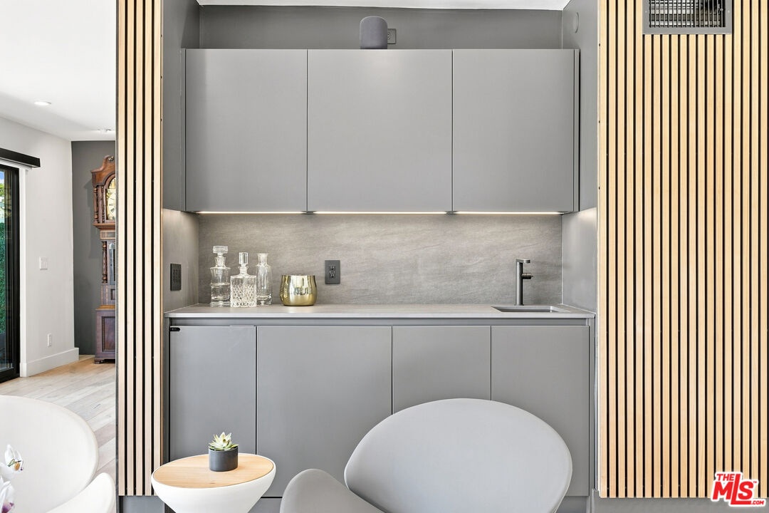 Wet Bar