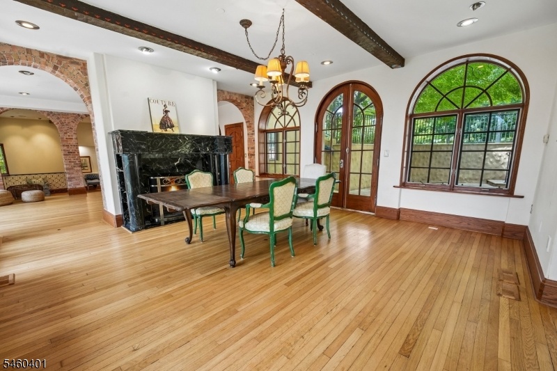 Gorgeous Dining Room
