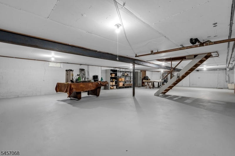 Full Basement