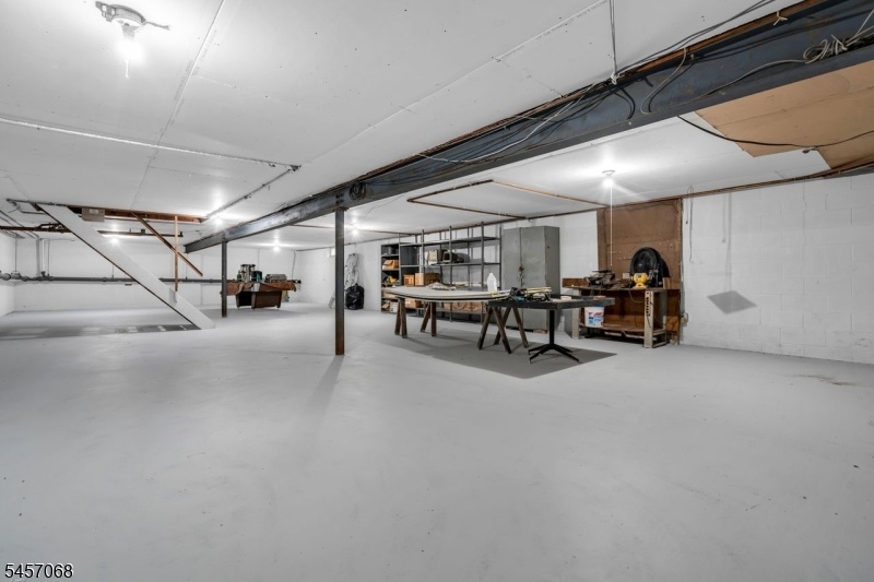 Full Basement
