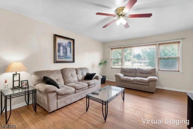 1st floor living room