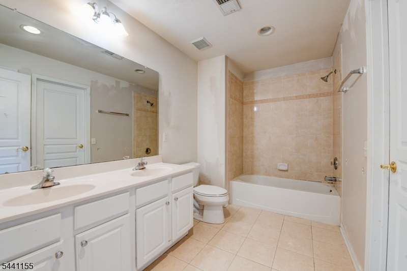 Full Bath