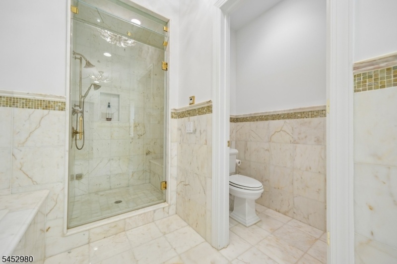 Spa-like Primary Bath