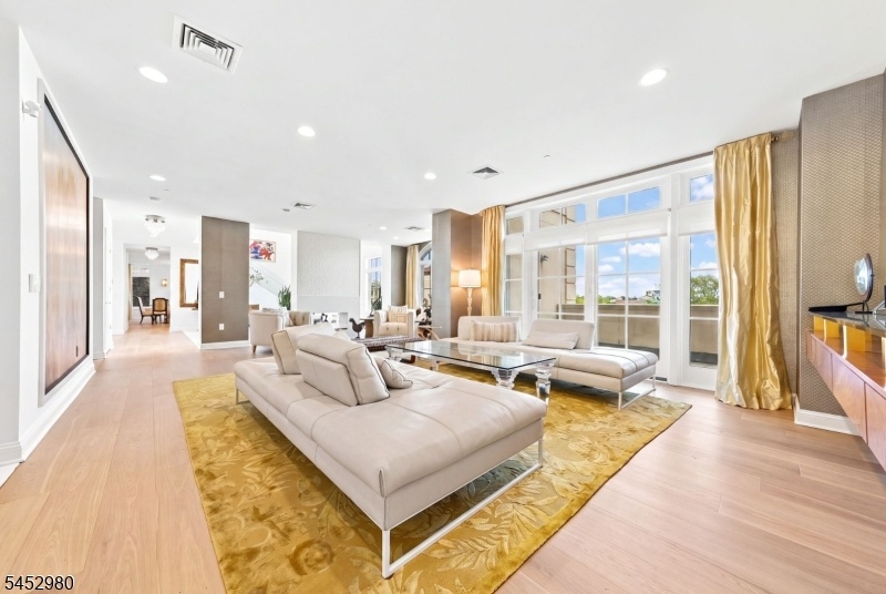 Incredible Living Room