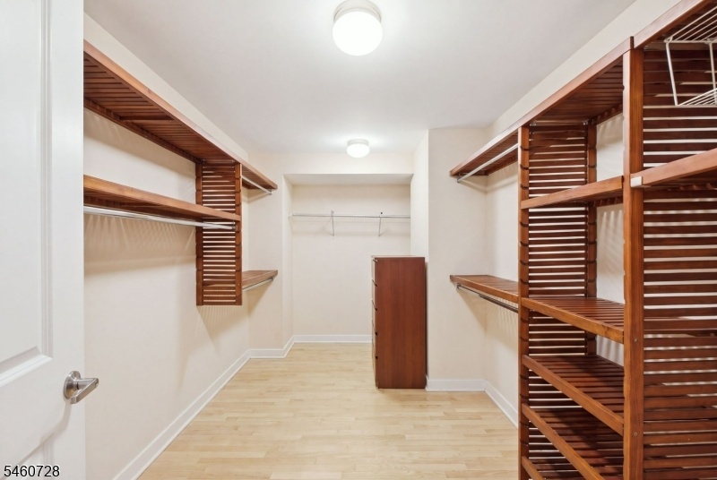 Closet for primary