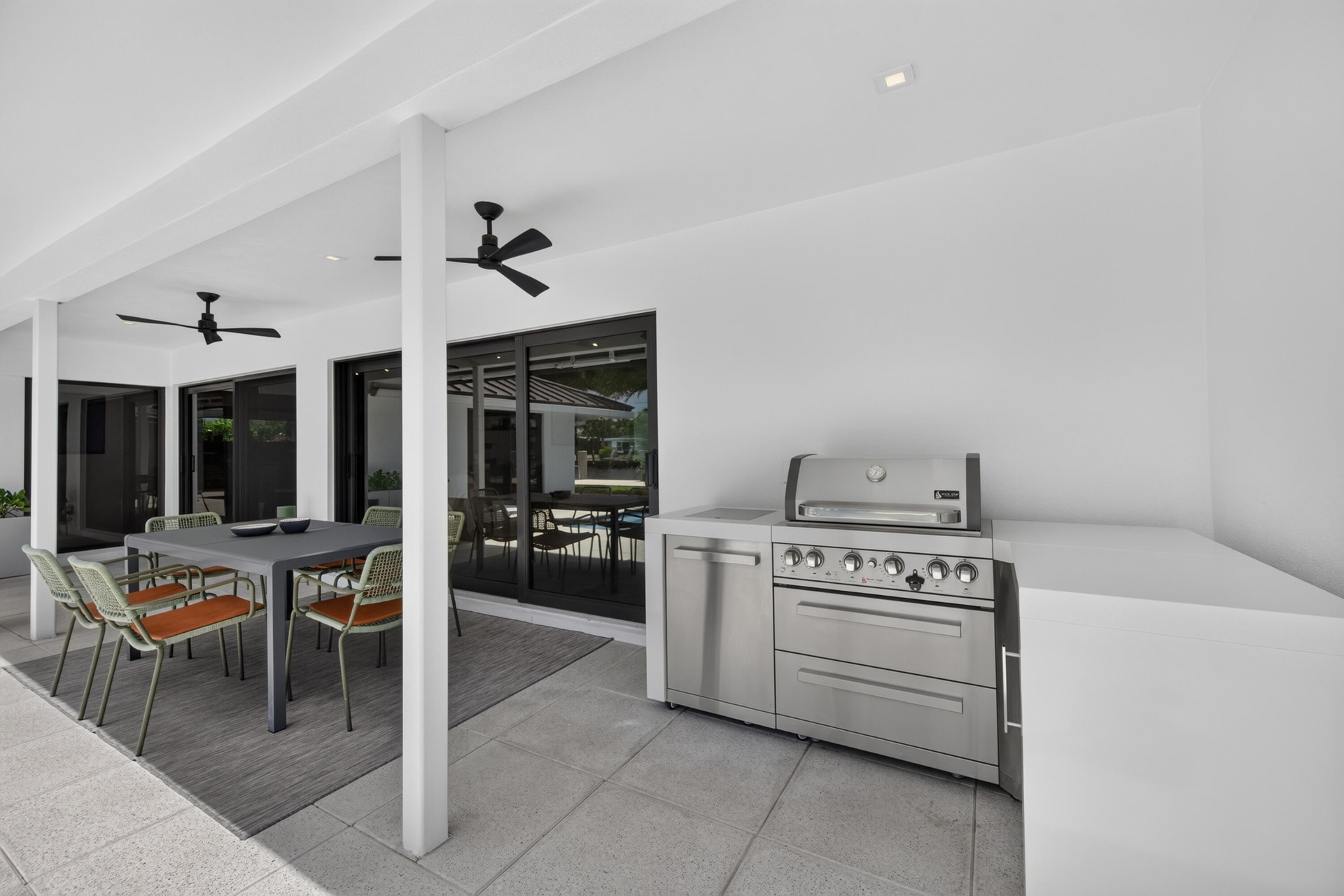 Covered Outdoor kitchen and dining
