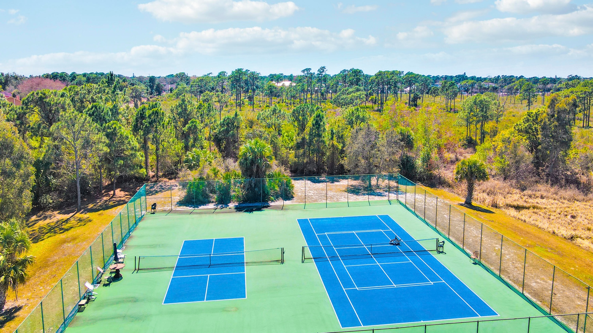 Community Tennis & Pickle Ball Courts